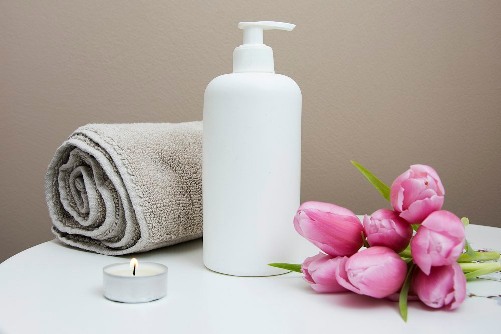 Aesthetician facial treatment